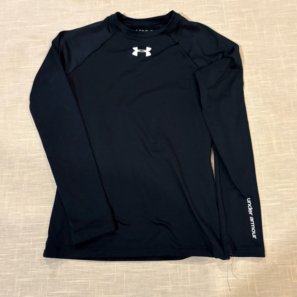 Under Armour Womens Black Long Sleeve Shirt